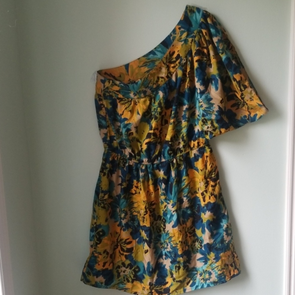 Angie Dress - Size M
